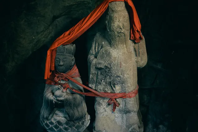 Laojun Cave