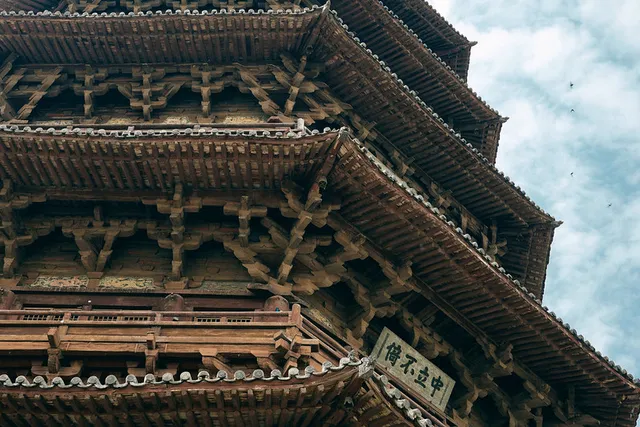 Murals and Buddha statues in the Yingxian Wooden Pagoda
